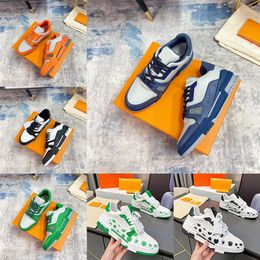 Luxury velvet suede fashion ladies leather lace-up platform sneakers white and black men's and women's designer printed shoes men's causal shoes.