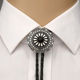 Bow Ties Metal round pandent bolo tie for man Indian cowboy western cowgirl leather rope zinc alloy necktie 230619