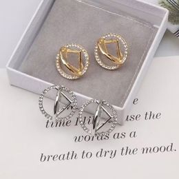 Gold Silver Luxury Design Letters Stud 18K Gold Plated Designer Earrings Alphabet Circle Geometric Famous Wamen Wedding Jewelry Accessory