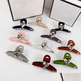 Clamps 23Ss Women Esigner Hair G Letter Candy Colour Geometric Claw Clips Small Sweet Wind Crab Shark Clip Hairpin Accessories Drop D Dhjw6