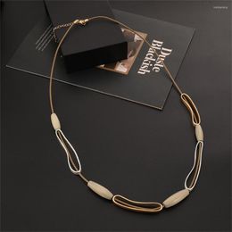 Pendant Necklaces Amorcome Vintage Irregular Geometric Pendan Leather Necklace For Women Ethnic Wood Beads Choker Sweater Chain Neck Charm