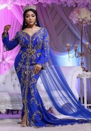 Moroccan Kaftan Blue Mermaid Evening Dresses Long Sleeves Front Split Formal Party Gowns Beaded Gold Lace Appliques V-neck Elegant Prom Dress For Women 2023