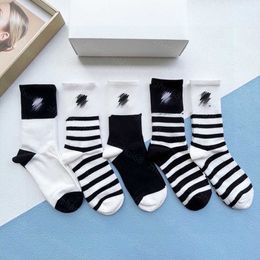 23ss designer women socks stocking 5 pairs in box Colour matching striped letter logo stockings Pure cotton sweat-absorbent comfortable womens clothes