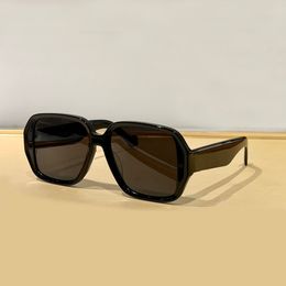 Shiny Black Squared Sunglasses 50041I Dark Grey Lens Women Summer Sunnies gafas de sol Designers Sunglasses Shades Occhiali da sole UV400 Eyewear