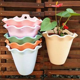 Planters Pots Wall Hanging Planter Plastic Convenience Wall Mount Flowerpot Plants Container Basket Pot For Indoor Outdoor Garden Supplies R230620