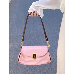 Evening Bags 2023 Fashion Underarm Bag Female Niche Design Soft Leather Contrast Color Pleated Shoulder Beautiful Elegant Crossbody