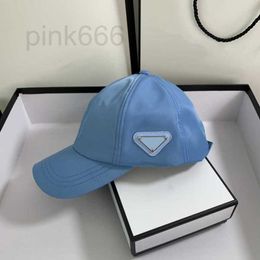 Ball Caps Designer Designers baseball caps Luxurys cap solid Colour letter tongue hats Side sports temperament hundred take couple casual travel QLME