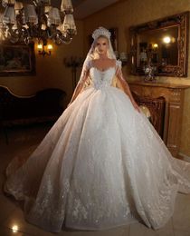 Elegant Ball Gown Wedding Dresses V Neck Long Sleeves Sequins Appliques Beaded Floor Length Ruffles 3D Lace Zipper Tassel Bridal Gowns Plus Size Vestido de novia