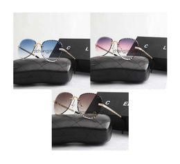 Designer Chanells Glasses Channelsunglasses Cycle Luxury Fashion Sports Polarise Sunglass Men Women New Vintage Baseball Driving Pink Blue Round Sun Glasses