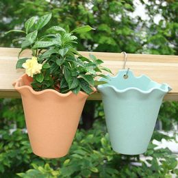 Planters Pots Planter Pot Plastic Hanging Wall-Mounted Flower Wall Vases Plant Hanger Flower Hanger Garden Planter