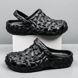 Men's Summer Outdoors Slippers Sandals Sharp Garden Shoes Men Durian Beach Casual Slide Mules Sandal40-45 8009