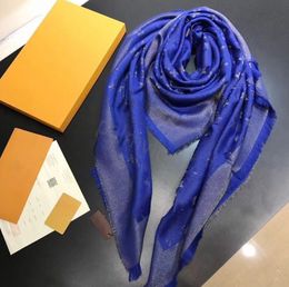 Scarves 2023 Scarf Designer Fashion real Keep high-grade scarves Silk simple Retro style accessories for womens Twill Scarve 11 colors v scarf with box BQVI