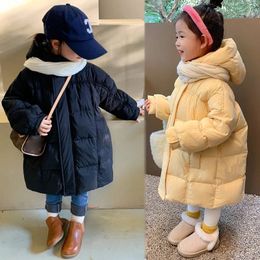 재킷 3 9 년 어린이 파카 스노우 슈트 겨울 따뜻한 다운 재킷을위한 여자 코트 패션 패션 긴 후드가있는 어린이 외부웨어 유아 소녀 옷 230620