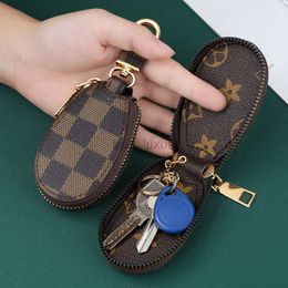 Rings Car Keys Bag Keychains Rings Brown Flower Plaid PU Leather Gold Metal Keyrings Holder Pendant Charms Fashion Design Pouches Jewelr