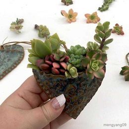 Planters Pots Mini Hanging Succulent Planter Decorative Succulent Pot Lightweight Flowerpot Retro Heart Shape Mini Plant Pot for Balcony R230621