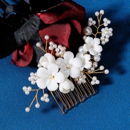 Ceramic Flower Hair combs Wedding Fashion Freshwater Pearls White Color Jewelry Headwear Hairpins for Women Barrettes Tiara