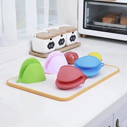 Thickened Baking Silicone Enthalpy Gloves, Microwave Insulation Clip, Anti-Slip Handle, Home Cooking Kitchen Gadgets