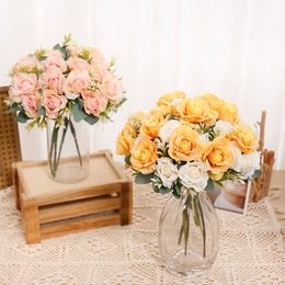 Dried Flowers Artificial Head Vintage Silk Rose Winter Wedding Bouquet Celebration Flower Home Decoration Family Indoor Bedroom Fake