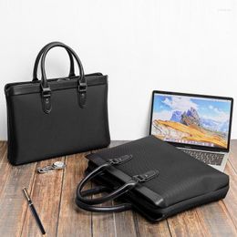 Briefcases Men's Tote Briefcase Business Transverse Computer Shoulder Bags For Men 2023 Waterproof Oxford 15.6 In Laptop Male Handbags