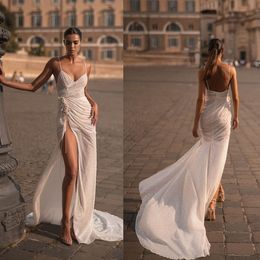 Abito da sposa a sirena in pizzo semplice con spacco laterale Abito da sposa a tromba araba con paillettes spacco laterale Robe De Soiree