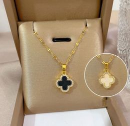 10 Styles Hot Brand Designer Pendant Necklaces for Women Girl Four Leaf Clover Locket Necklace High Quality Sweater Chains Jewellery 18K Gold Plated Wedding Gift