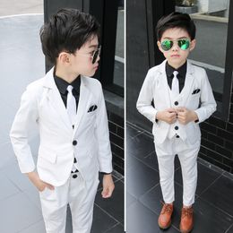 Suits Flower Boys White Wedding Dress Suit Formal Kids Prom Baptism Tuxedo Children's Day Performance School Uniform Costume H126 230620