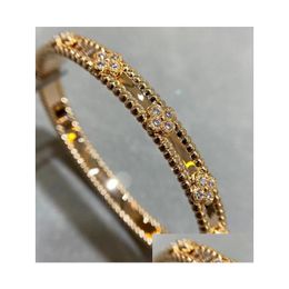 Jewelry Eeq 2024 Fashion Brand Four Leaf Clover Bracciale è un lussuoso diamante di cristallo per le donne. Designer di alta qualità in oro 18 carati Dro Dh8Lo