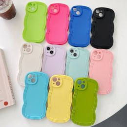 Solid Wave Edge cell Phone Case Suitable for 14 13 Pro max 12 11 Women Xr