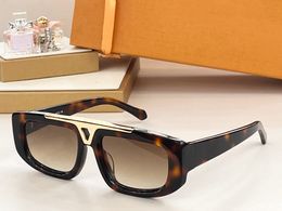 Sunglasses For Women and Men Summer 1950 Designers Style Anti-Ultraviolet Retro Plate Full Frame Glasses Random Box