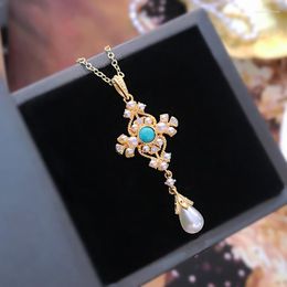 Pendant Necklaces Vintage Gold Plated Cross Pearls For Women Green Stone Inlay Retro Fashion Jewellery Wedding Party Gifts