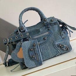 Women Shoulder Locomotive Bag Rhinestone Tote Bag Men Motorcycle Bags Top Quality Denim Leather Heart Shaped Mirror Crossbody Handbags Beach Bag Classic Totes