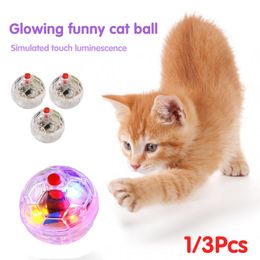 1/3pcs Interactive Cat Ball Toy Flash Paranormal Equipment Pet Motion Toy Hunting Motion Light Up Balls Flash Pet Toy