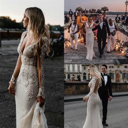 2021 Mermaid Wedding Dresses V Neck Long Sleeves Lace Appliques Bridal Gowns Custom Made Backless Sweep Train Beach Robe De Soiree232j