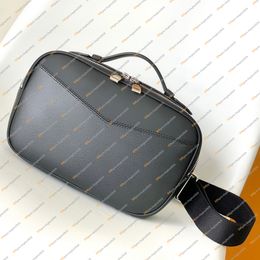 Men Designer Bags BUMBAG Waist Bag Crossbody Shoulder Bag TOP Mirror Quality M42906 Purse