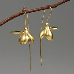 Dangle Chandelier Fashion Earrings Female Flower Shape Lotus Leaf Silver Plated Metal Goldcolor Inlaid with Red Stone Jewellery 230621