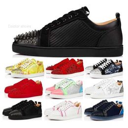 2024 Christain Loubotin Red Bottomlies designer shoes S Rivets Low Help Casual Shoes Loafers Designers Shoe Men Women Fashion Sneakers oBM VD5S