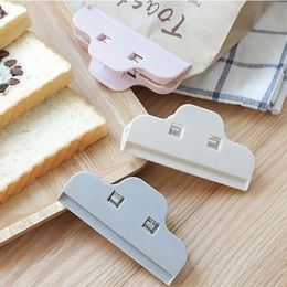 1pc/3pcs Sealing Clips, Kitchen Snack Sealing Clips, Strong Food Bag Clips, Plastic Bag Sealer, Moisture-proof Freshness Sealer