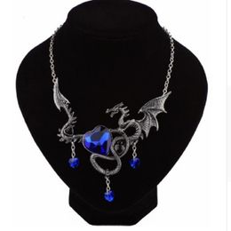 Strands Strings Dragon Necklace Women Men Austrian Crystal Heart Necklaces Pendant Personality Vintage Jewellery Accessory Halloween Gift 230621