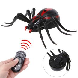 ElectricRC Animals Infrared RC Spider Toy Remote Control Realistic Mock Fake Prank Tricky Jock Halloween Easter Gift 230621