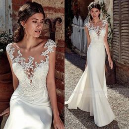 2022 Modest Soft Satin Scoop Mermaid Wedding Dresses With Lace Appliques Sheer Bridal Dress Illusion Back robe de mariee320E