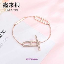 Designer H home Bracelets for women Xinlai Silver S925 Plated Hollow Pig Nose Bracelet Fashion 8 line Diamond With Gift Box