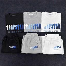 Trapstar mens shorts and t shirt set Trapstar tracksuit designer couples Towel Embroidery letter men's sets Womens Round Neck Trapstar t shirt He