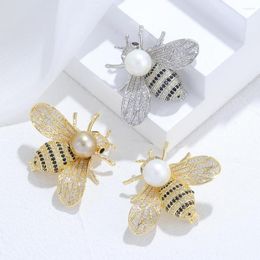 Brooches YYSUNNY Cute Bee For Women Inlaid Fashion Zircon Pearl Corsage Pin Vintage Dress Suit Accessories Christmas Gift