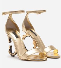 Luxury brand high heels sandals, high heels, women's gold patent leather shoes, popular sandals, gold heels, galvanized carbon heels, leather soles, square toes