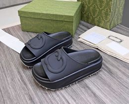 Designer Slide Slippers Sandals Flat Summer luxury Slides For Men Women Rubber Leather Loafers Ladies Fashion Heightening Sliders Scuffs Sandal With Box17-