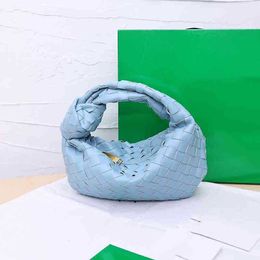 B letter Shoulder Bag Weaving Bucket Bags For Women Purses Handbags Designers Fashion Designer Handbag Classic Shoulderbag Clutch Wallet 0507