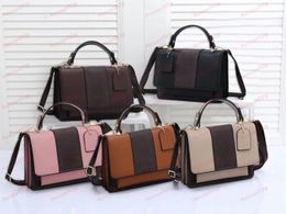 Designer Totes Bag Shoulder Bag Flip Purses Luxury Letter Pendant Handbags Women Crossbody Bags Detachable Strap For Easy Portability