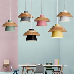 Pendant Lamps The Nordic Modern Minimalist Bedroom Small Chandelier Iron Wood Bowl Hall Creative Personality Macarons Restaurant LED WJ1012