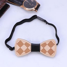 Bow Ties 1 Pc Wooden Bowtie Exquisite Rhombus Patterned Clothes Accessory Wood Bow-knot For Festival Wedding Banquet