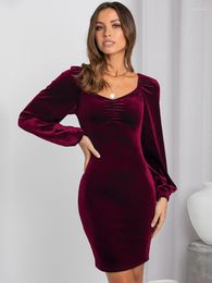 Casual Dresses Elegant Long Sleeve Square Neck Dress 2023 Autumn/Winter Solid Colour Velvet Slim Pack Hip Office Ladies Mini